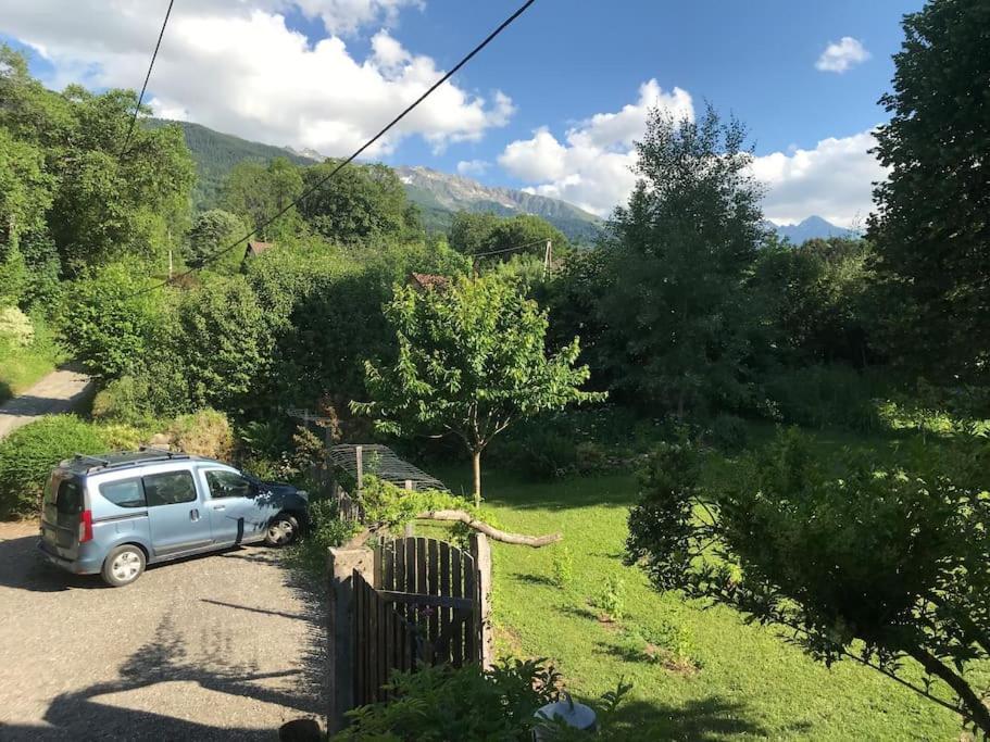 Belladone Guest House Theys Les 7 Laux Exterior foto