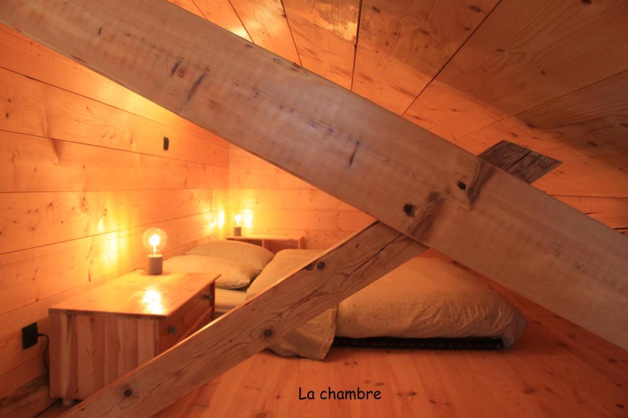 Belladone Guest House Theys Les 7 Laux Exterior foto